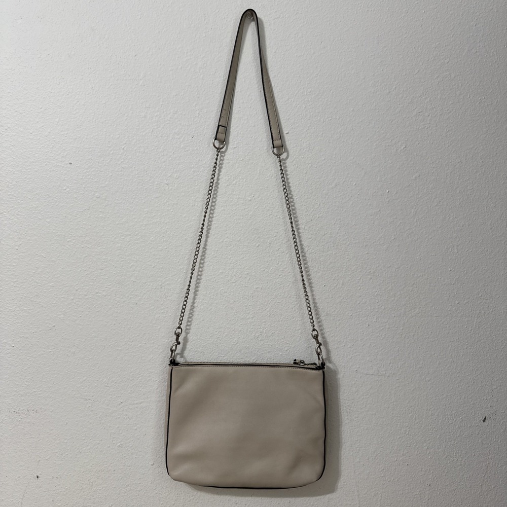 G By Guess Beige with Black Trim Crossbody Purse Beige‎ Satchel Chain Strap - Picture 6 of 13